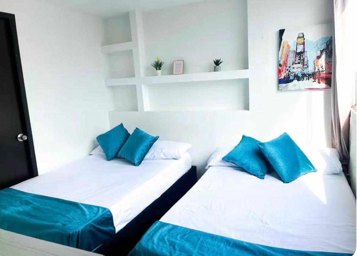 Appartement En El Poblado Cerca A Povenza 241
